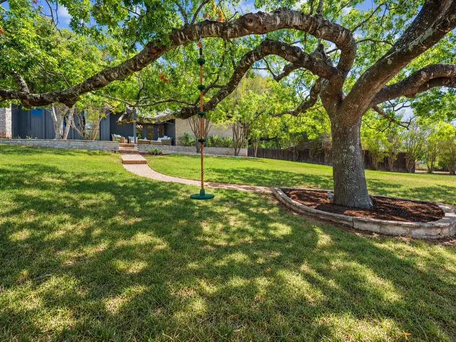 2308 Cypress Pt E, Austin, TX 78746 - #2