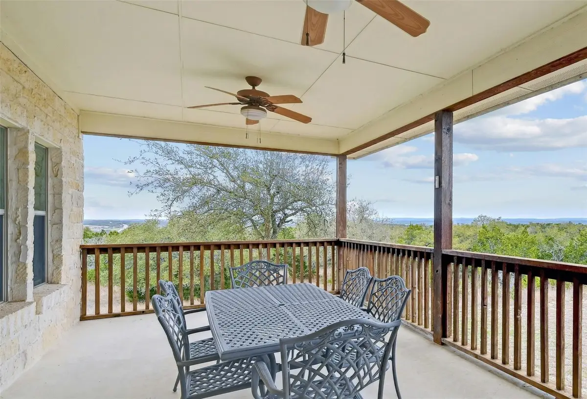 1370 Sunset Vw, Fischer, TX 78623 - Image #1