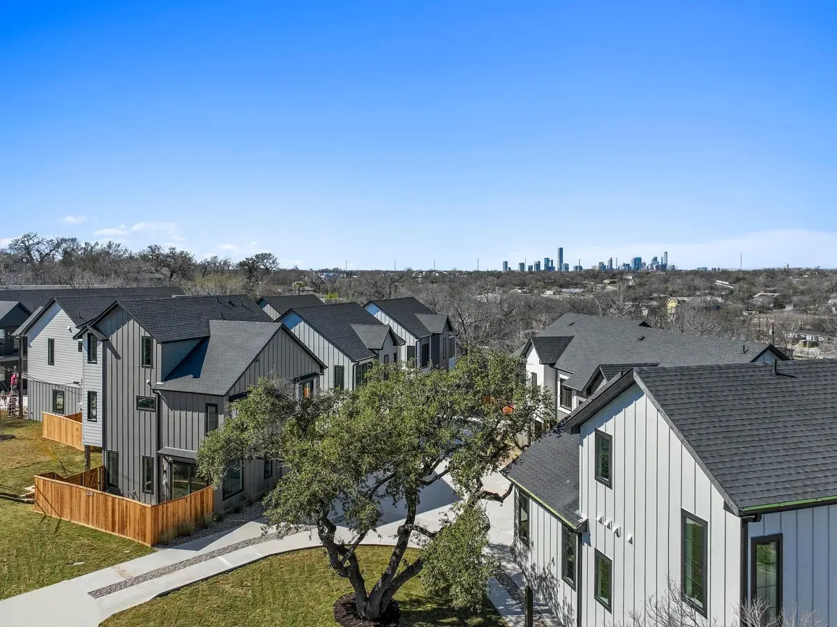 1736 Bunche Rd #B1, Austin, TX 78721 - #1
