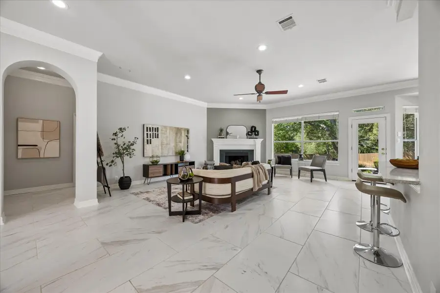 10501 Oak View Dr, Austin, TX 78759 - #3
