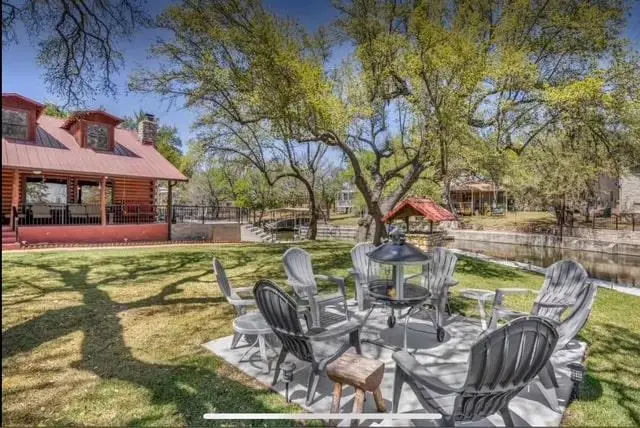 205 Pierce Dr, Kingsland, TX 78639 - Image #1