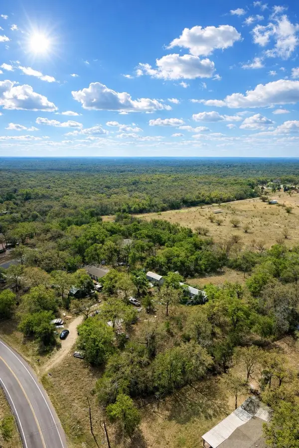 21319 Ann Showers Dr, Elgin, TX 78621