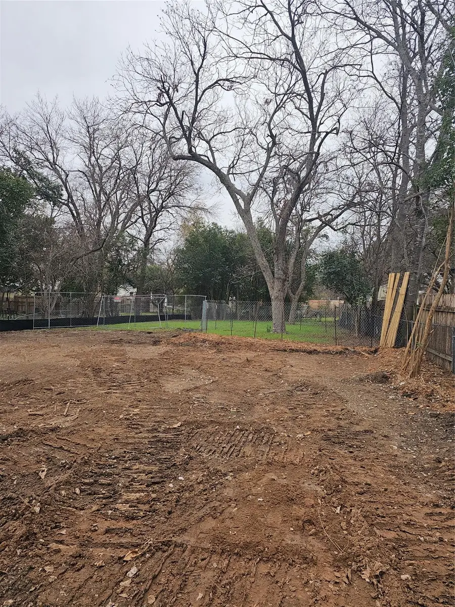 1101 Romeria Dr, Austin, TX 78757 - Image #3