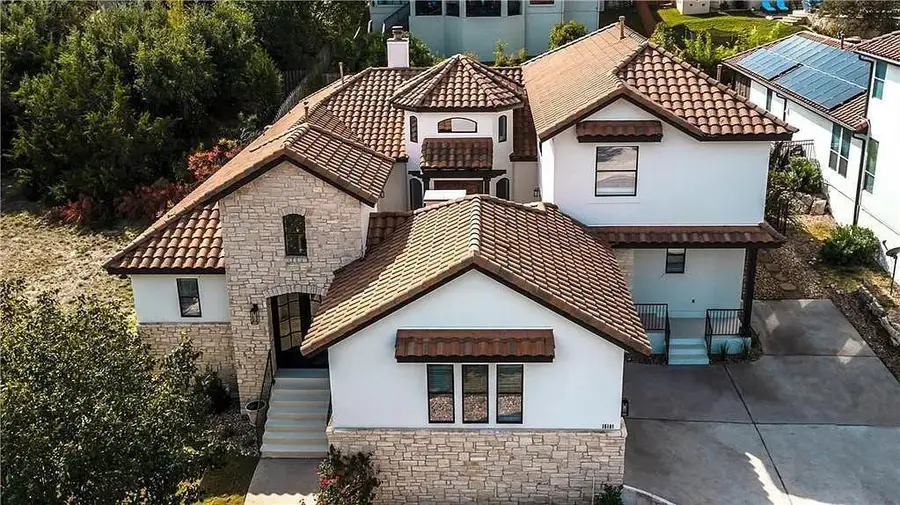 15101 Barrie Dr, Lakeway, TX 78734 - Image #2