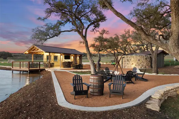 3516 Mount Sharp Rd #2, Wimberley, TX 78676