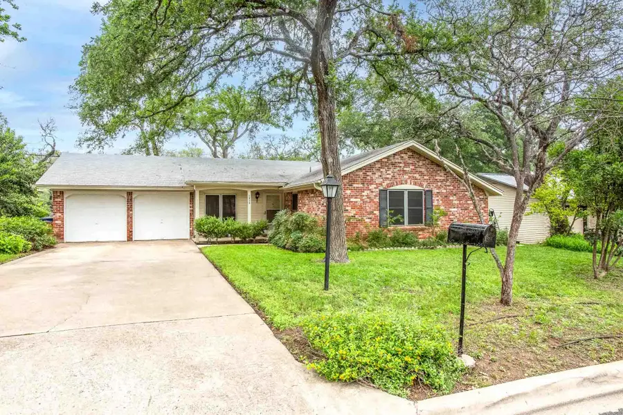 1912 Parkside Ln, Austin, TX 78745 - #2