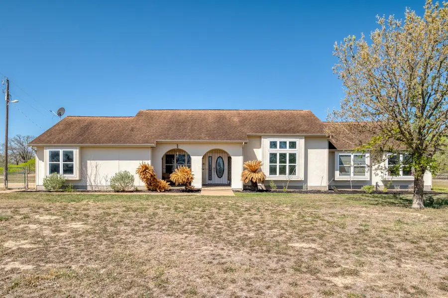 154 Three Oaks Ln, Bastrop, TX 78602 - #2