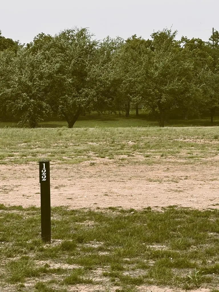 520 Interlaken St, Fredericksburg, TX 78624 - #1