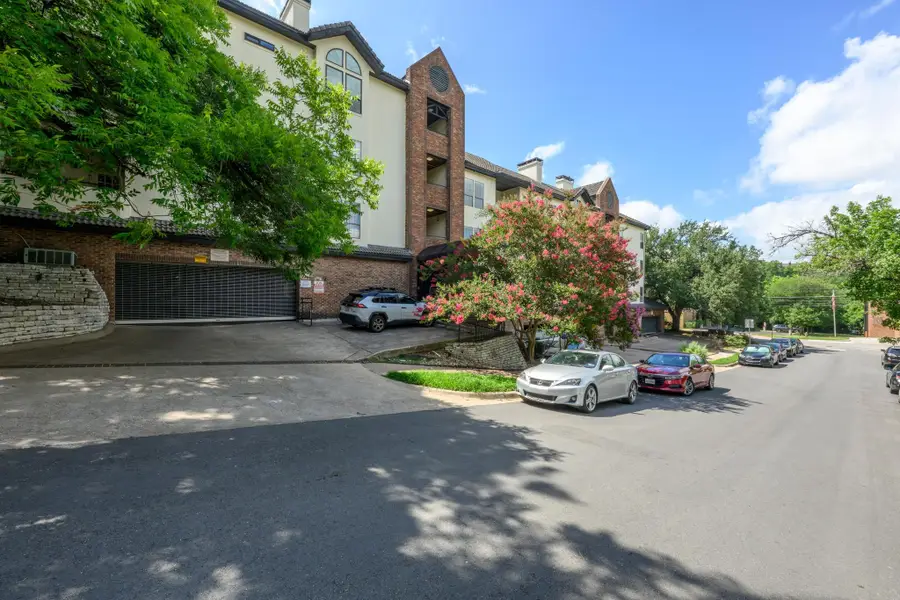 3001 Cedar St #102, Austin, TX 78705 - #3