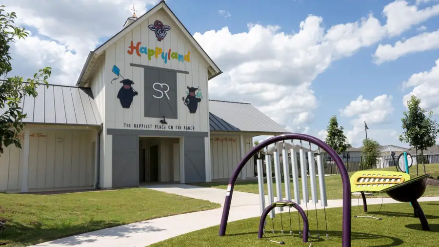 116 Burke St, Liberty Hill, TX 78642 - Image #3