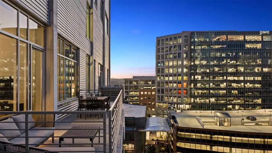 800 W 5th St #1004, Austin, TX 78703 - #3
