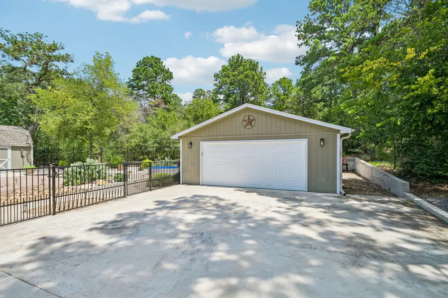 284 Moku Manu Dr, Bastrop, TX 78602 - #3