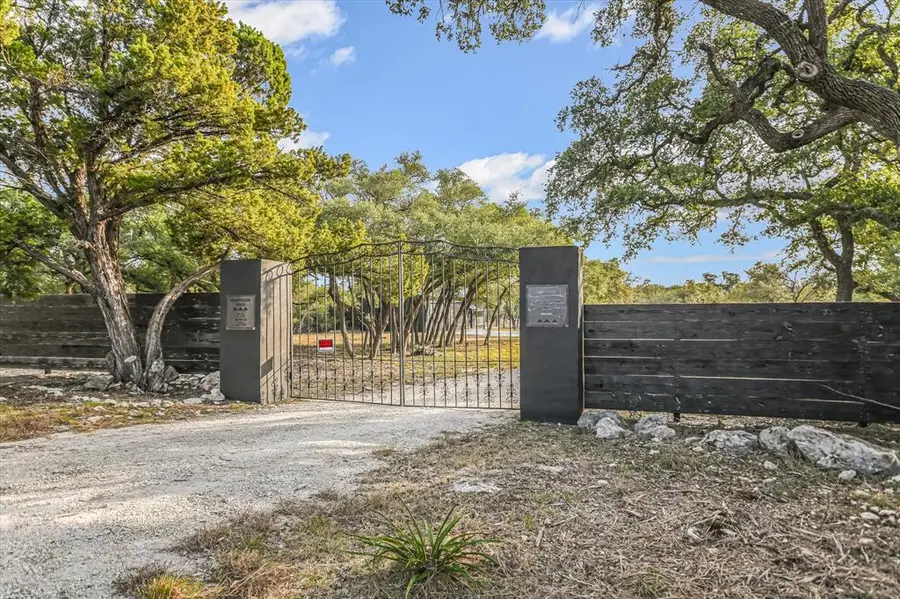 2531 Wayside Dr, Wimberley, TX 78676 - Image #3
