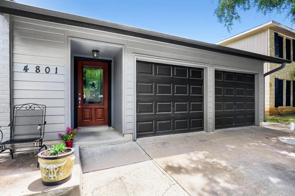 4801 Saguaro Rd, Austin, TX 78744 - #1