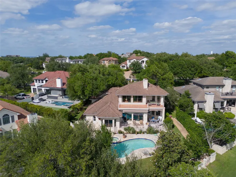34 Wingreen Loop, The Hills, TX 78738 - #3