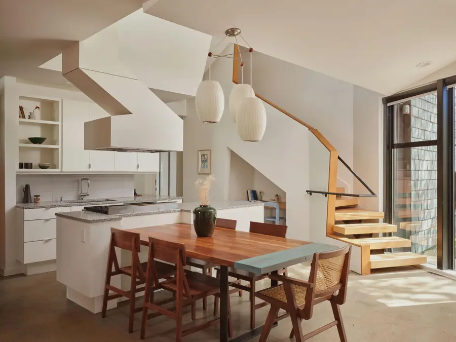 504 E Annie St, Austin, TX 78704 - #3