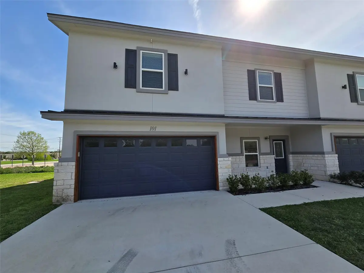 2105 Tiger Trl #101, Round Rock, TX 78665 - Image #1