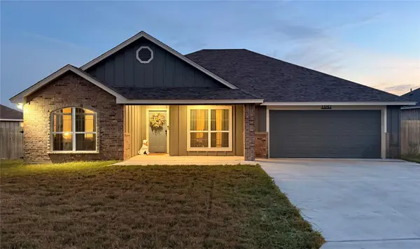 1047 Fieldstone Dr, Lampasas, TX 76550