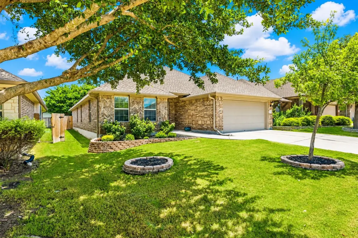 328 Lightcliff St, Hutto, TX 78634 - #1