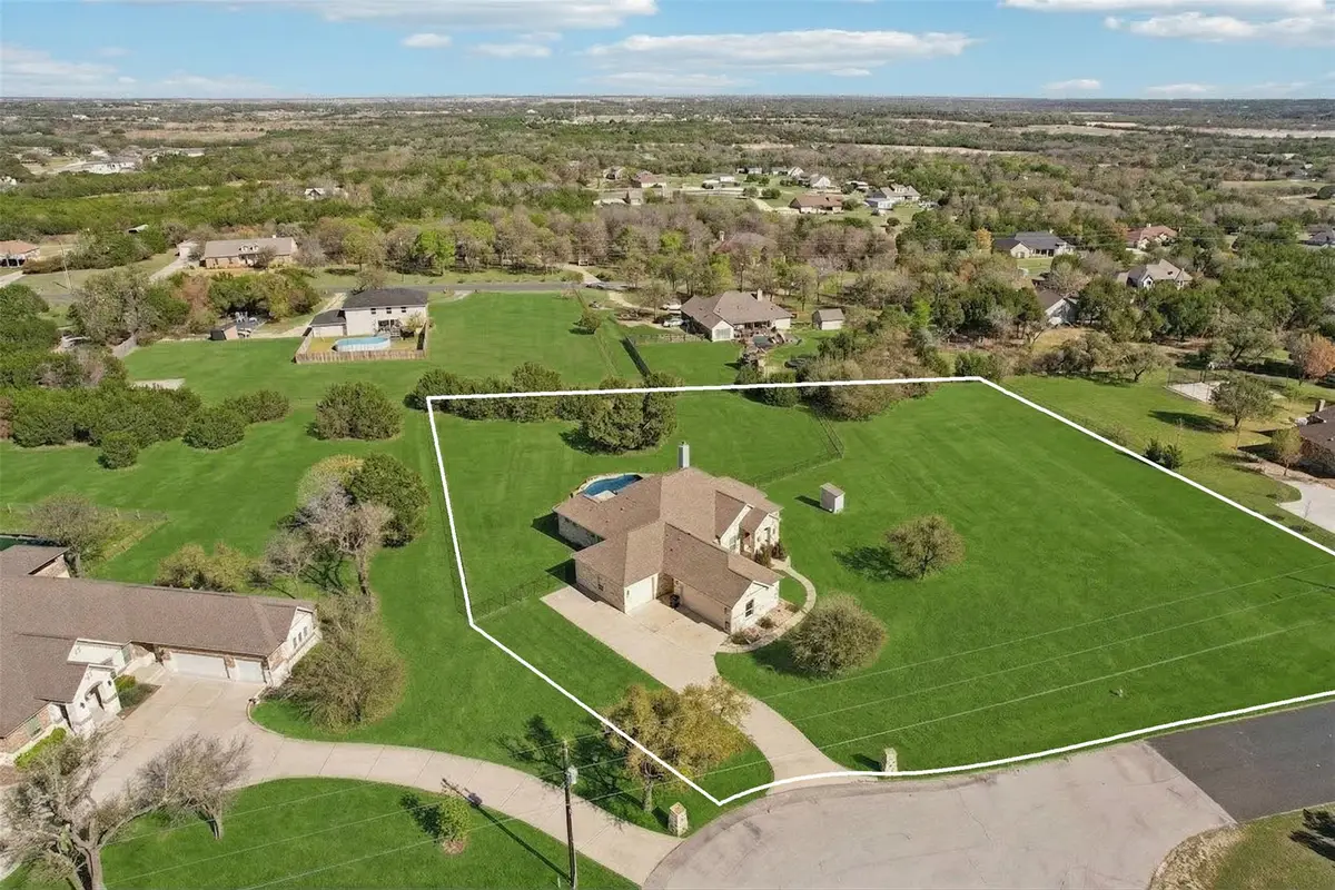 124 Sunrise Cir, Liberty Hill, TX 78642 - #1