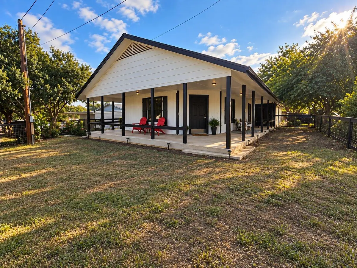 126 Travis Ln, Spicewood, TX 78669 - #1