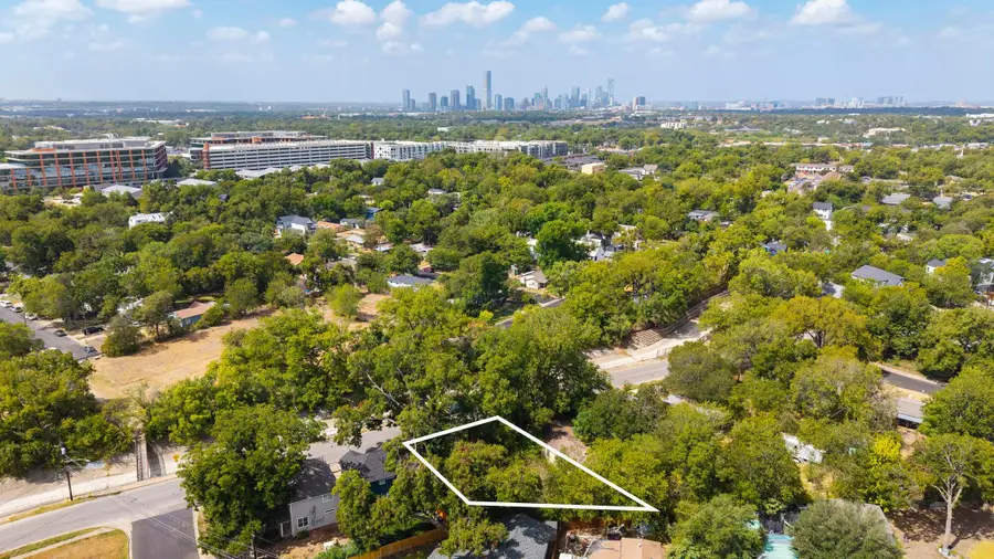 4910 Sara Dr, Austin, TX 78721 - #3