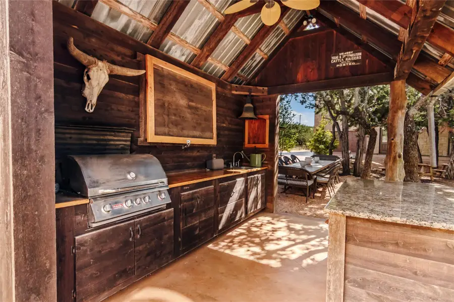 201 N Canyonwood Dr, Dripping Springs, TX 78620 - Image #3