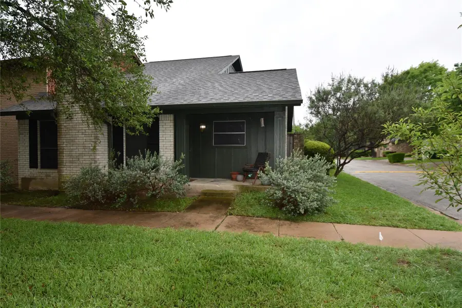 2000 Millay Dr, Austin, TX 78752 - #2