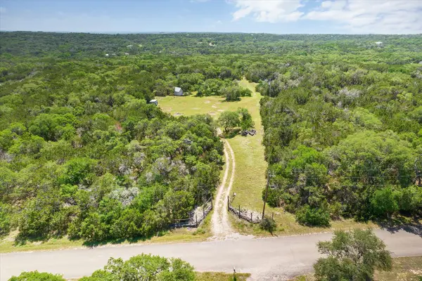 700 Oak Grove Rd, San Marcos, TX 78666