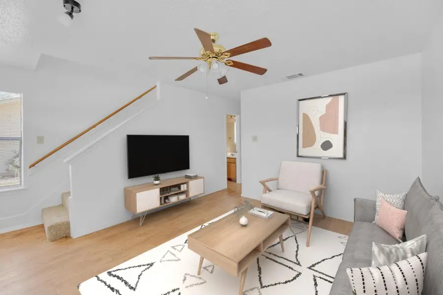 16050 Stoneham Cir, Pflugerville, TX 78660 - Image #2