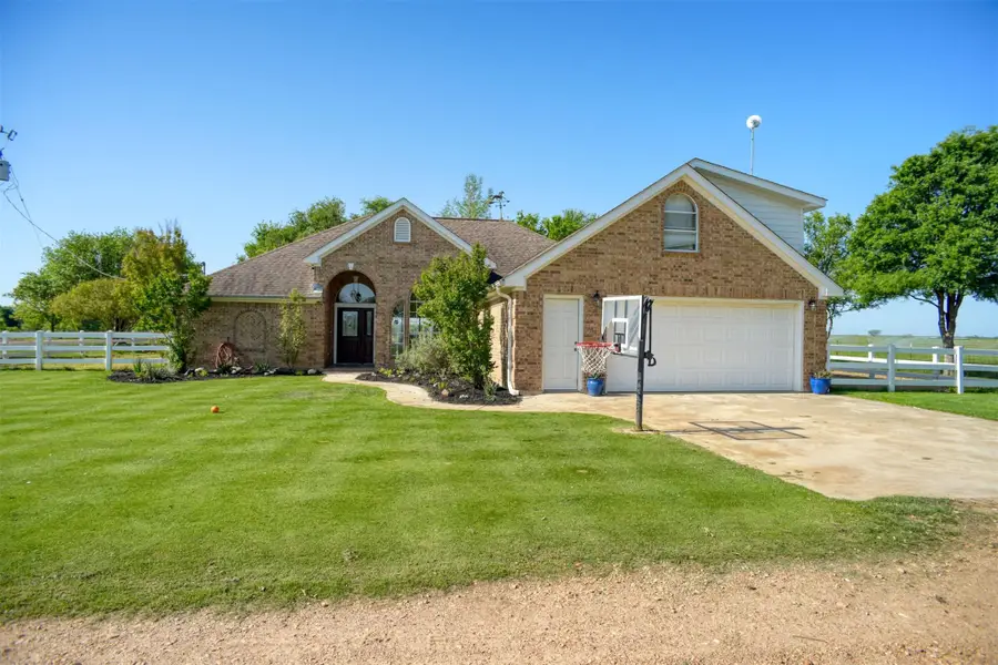 678 Ponderosa Rd, Bastrop, TX 78602 - #2