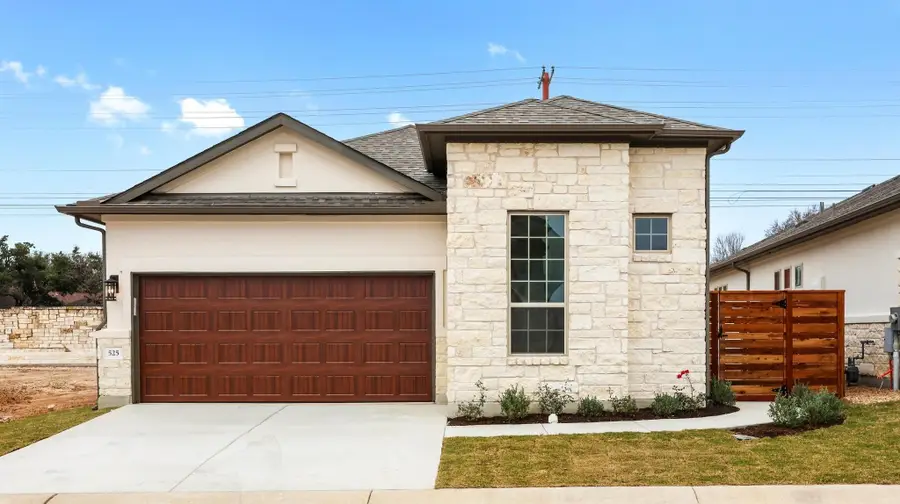 525 Clubhouse Dr, Georgetown, TX 78628 - Image #2