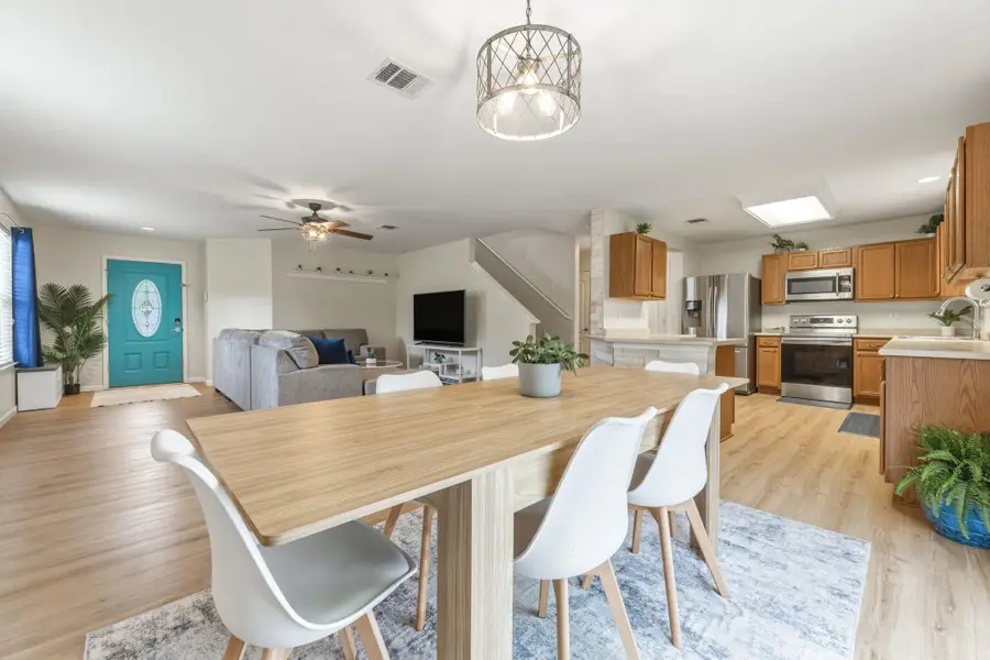 310 Myrtle St, Kyle, TX 78640 - #3