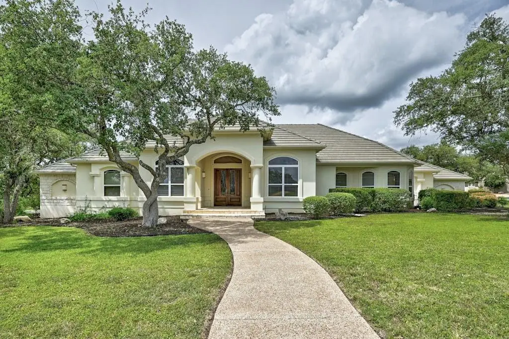 26801 Founders Pl, Spicewood, TX 78669 - Image #1