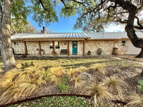 29 Presidio Rd, Wimberley, TX 78676