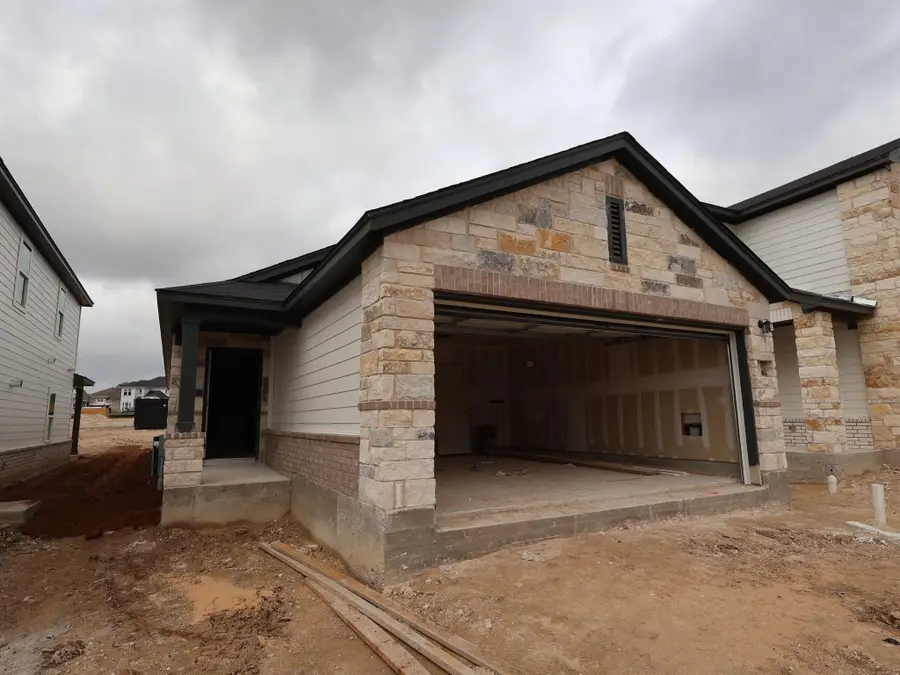 150 Heritage Forest Pkwy, Dripping Springs, TX 78620 - #2