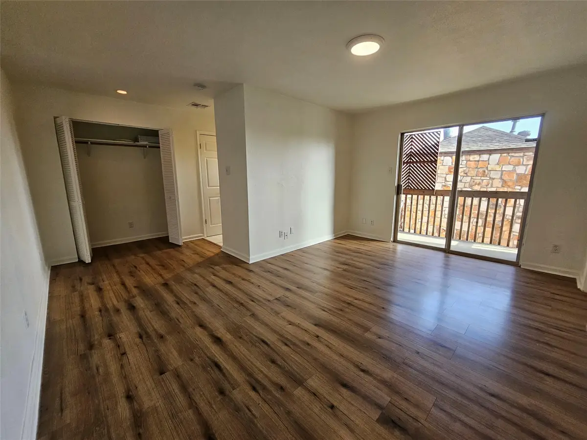 6903 Deatonhill Dr #2, Austin, TX 78745 - Image #1