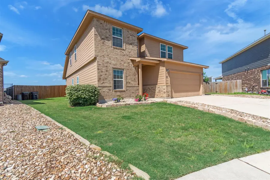 1212 Tricia Cv, Hutto, TX 78634 - #2