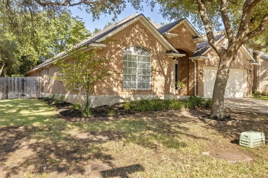 7124 Quimper Ln, Austin, TX 78749 - Image #3