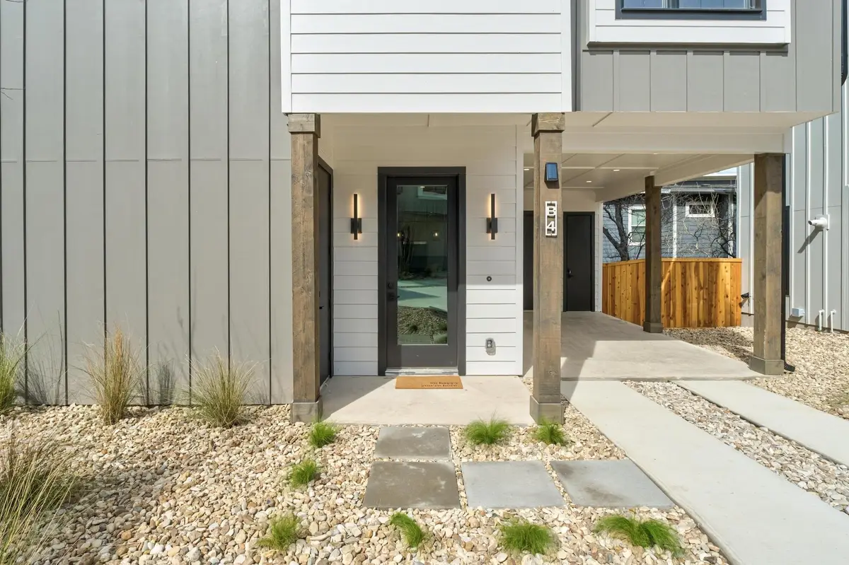1736 Bunche Rd #B5, Austin, TX 78721 - #1