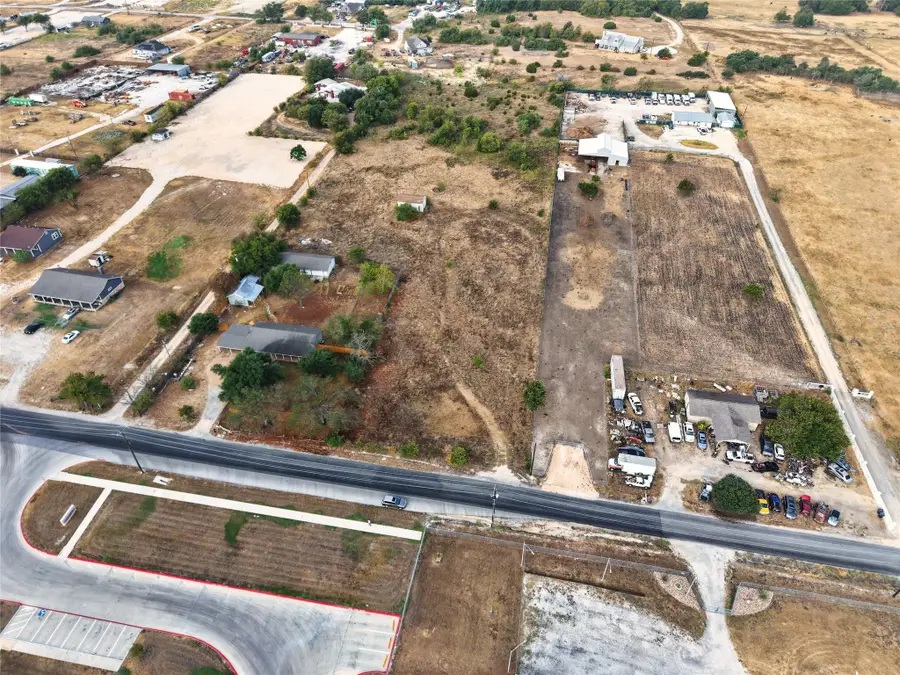 3400 County Road 100, Hutto, TX 78634 - #2