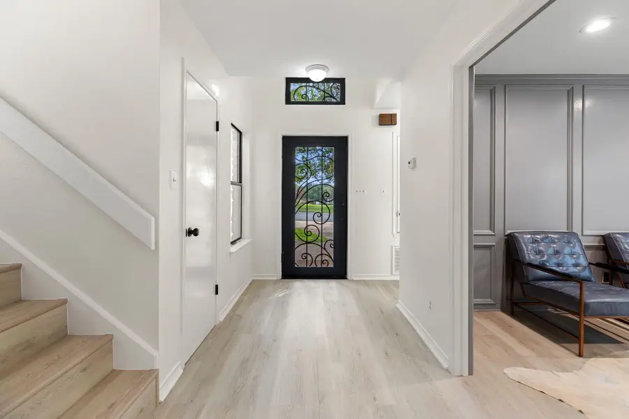 5 Valhalla Ct, Austin, TX 78738 - #3