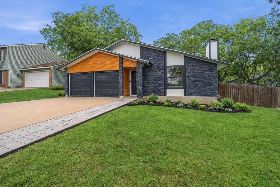 7803 Manassas Dr, Austin, TX 78745 - #3