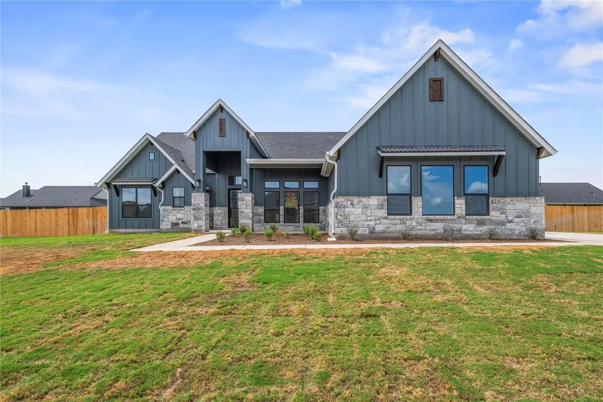 6775 Kings Mill Dr, Salado, TX 76571 - #1