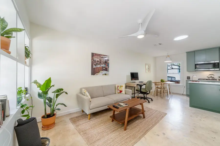 239 Brahan Blvd, San Antonio, TX 78215 - Image #3