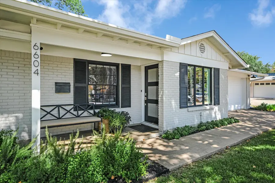 6604 Argentia Rd, Austin, TX 78757 - #2
