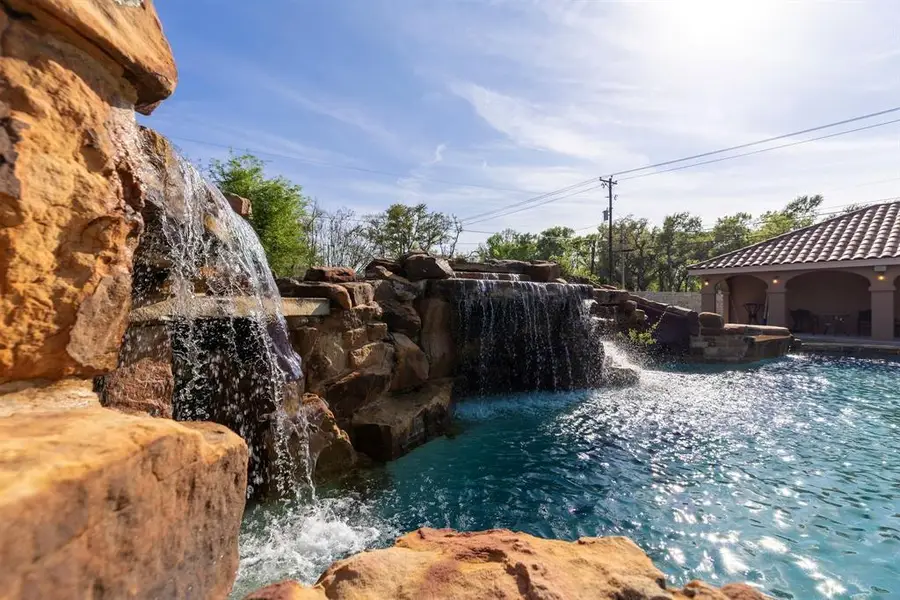 3 Woodland Loop, Round Rock, TX 78664 - #3