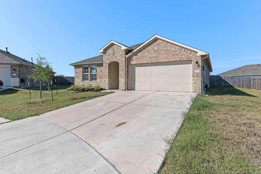 20513 Lone Peak Pass, Manor, TX 78653 - Image #3