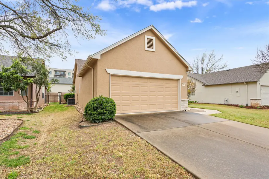 107 Plover Pass, Georgetown, TX 78633 - Image #3