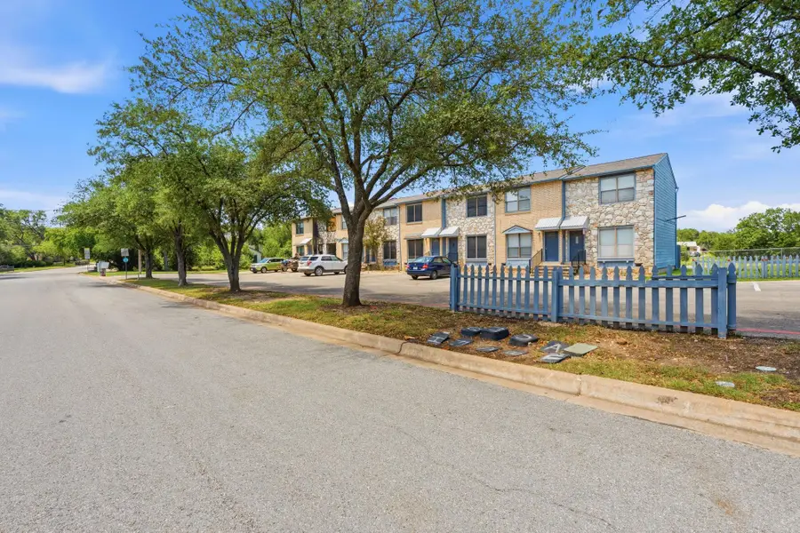 3009 Whisper Oaks Ln #C, Georgetown, TX 78628 - #3